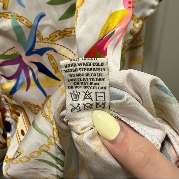 Aura White Cream Graphic Relaxed Button Down Shirt - Picture 7 of 7